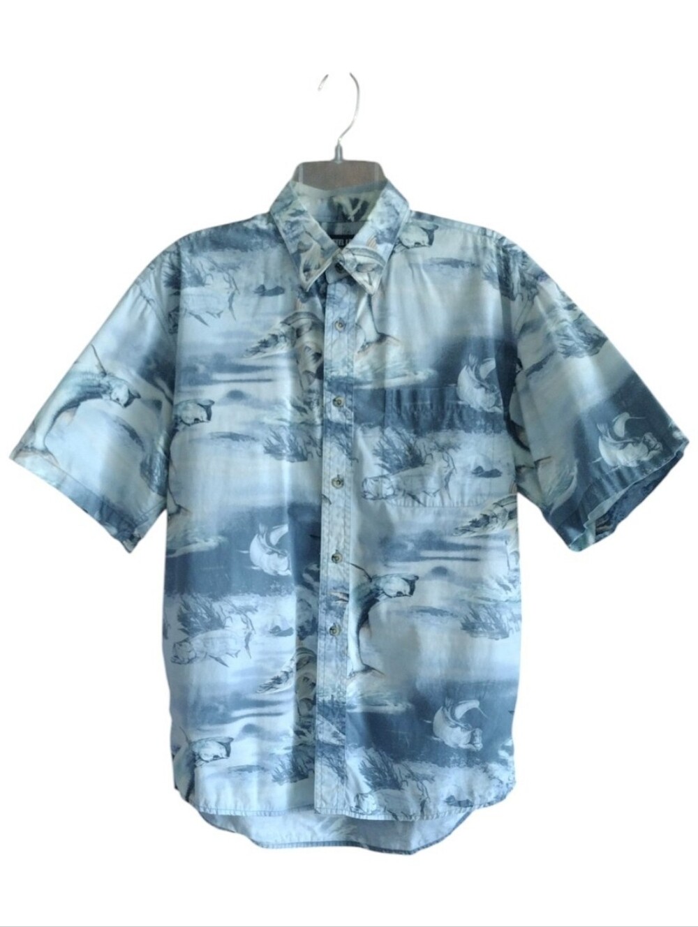 Reel Legends Performance Men's Button Down Short Sleeve Shirt Medium